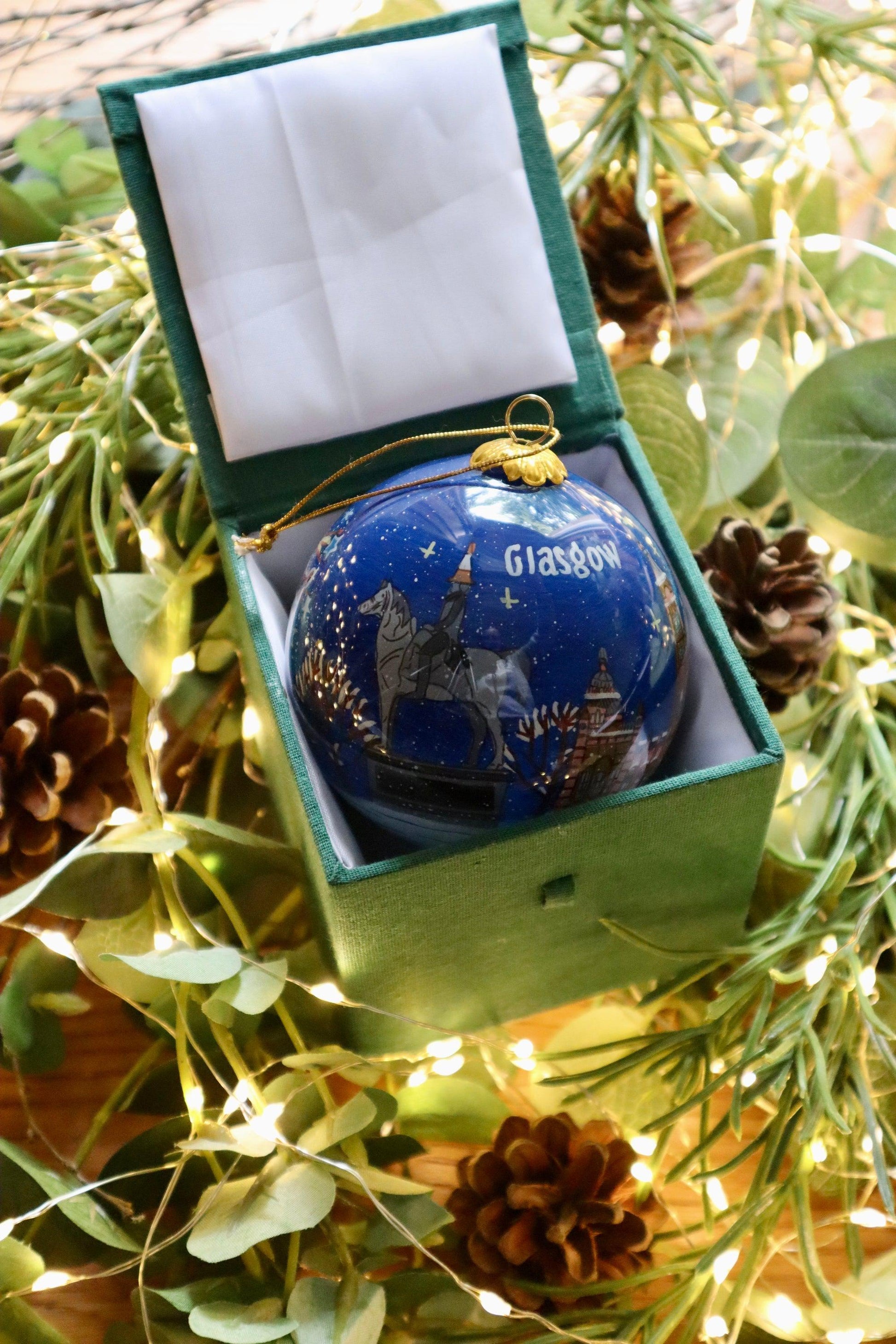 Glasgow City | Scottish Christmas Decoration Bauble Scotland