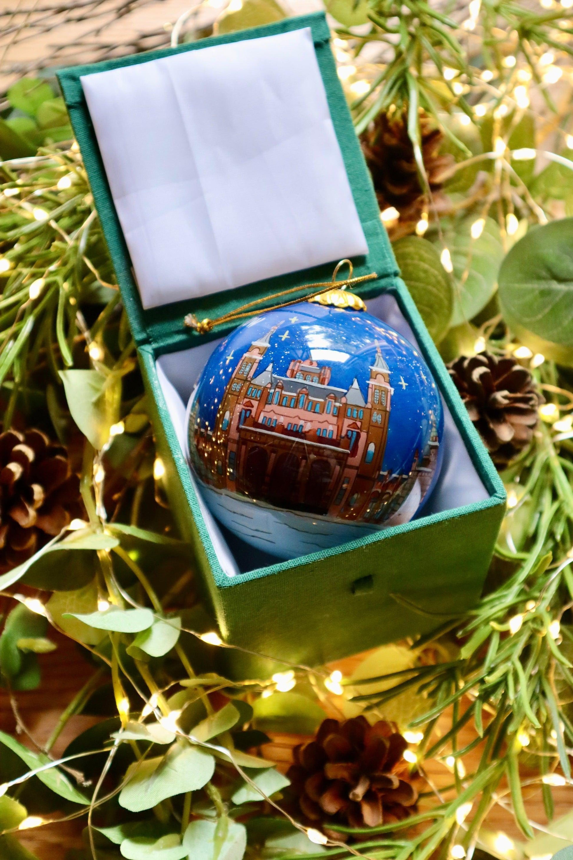 Glasgow City | Scottish Christmas Decoration Bauble Scotland